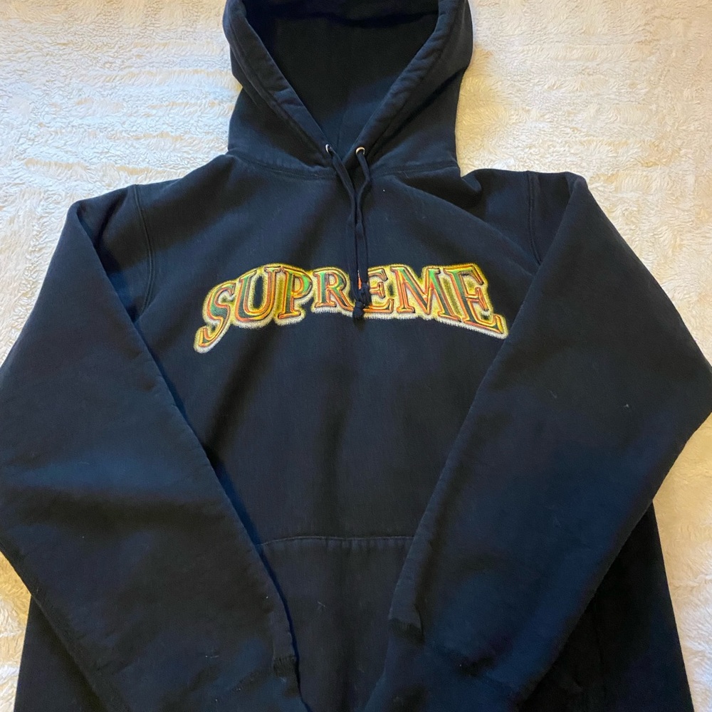 Supreme Hoodie